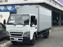 Vè che mưa xe tải fuso canter 6.5 3 tấn 49