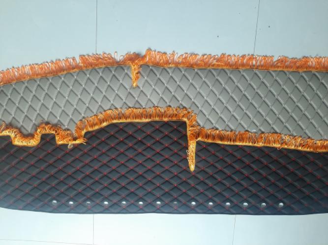 Thảm Lót Taplo Xe Tải